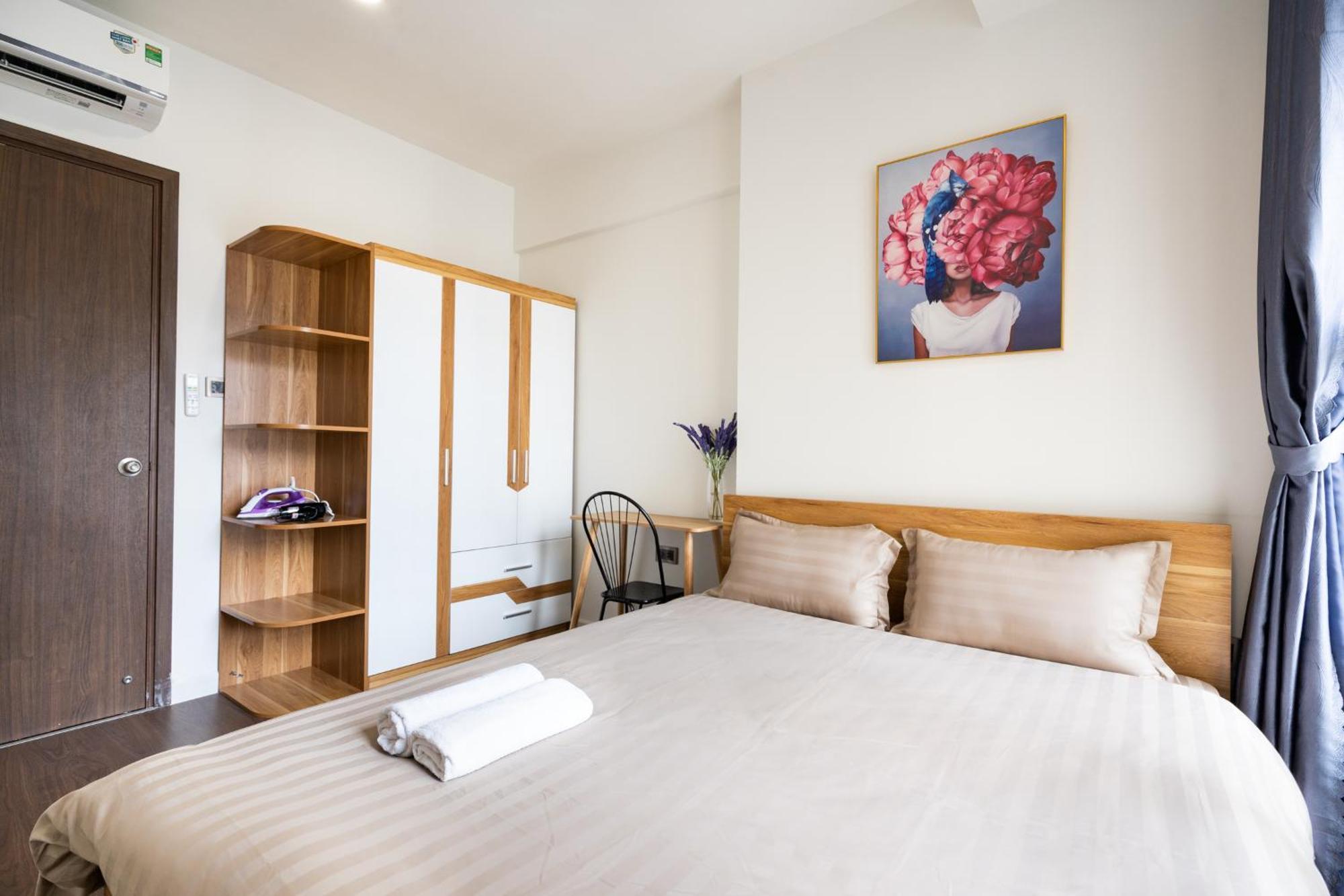 Căn hộ 1st District - Price/two Bedrooms - The Soho